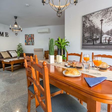 Sf Carihuela Luxury Suite 托雷莫利诺斯 外观 照片