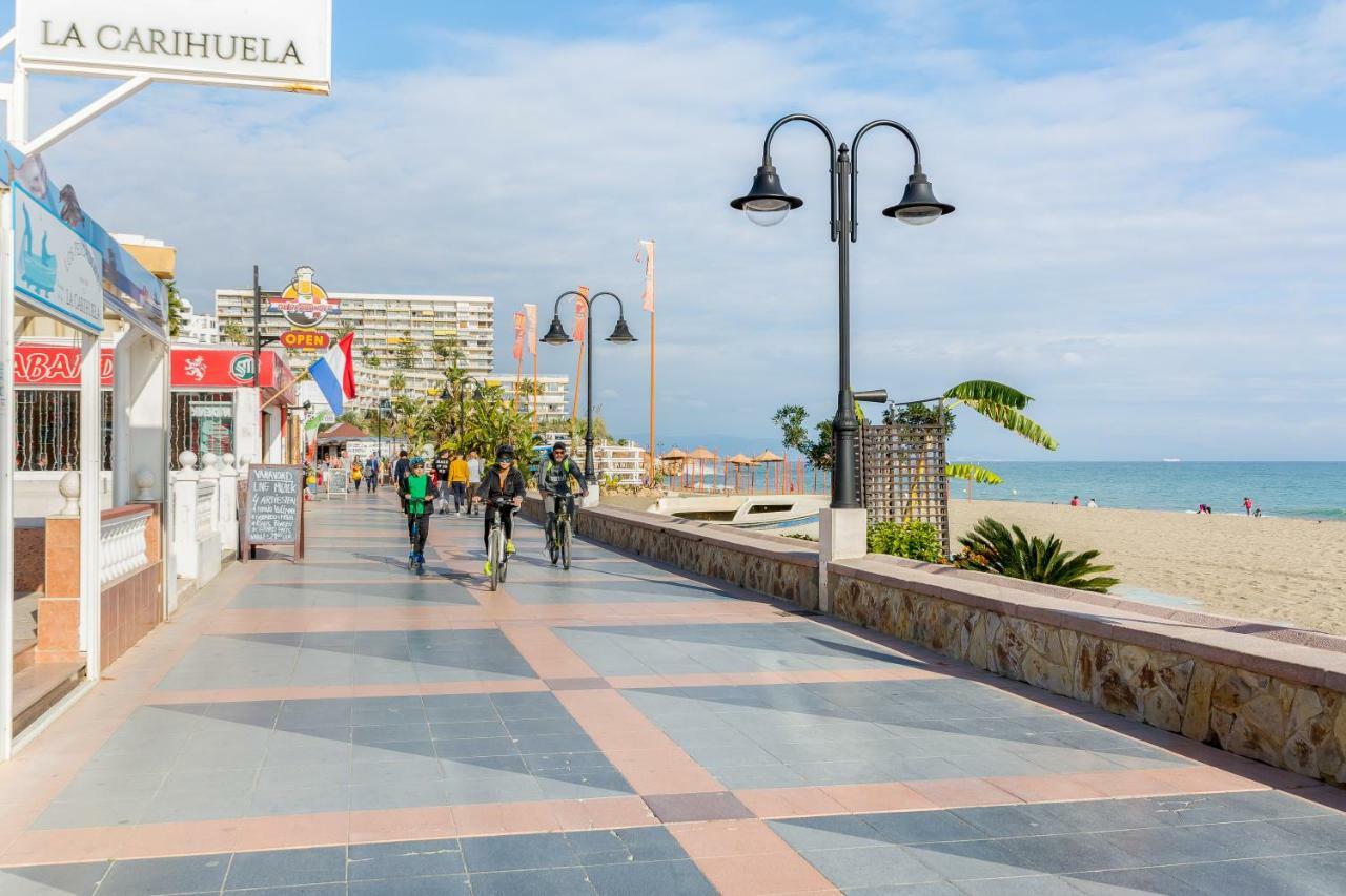 Sf Carihuela Luxury Suite 托雷莫利诺斯 外观 照片